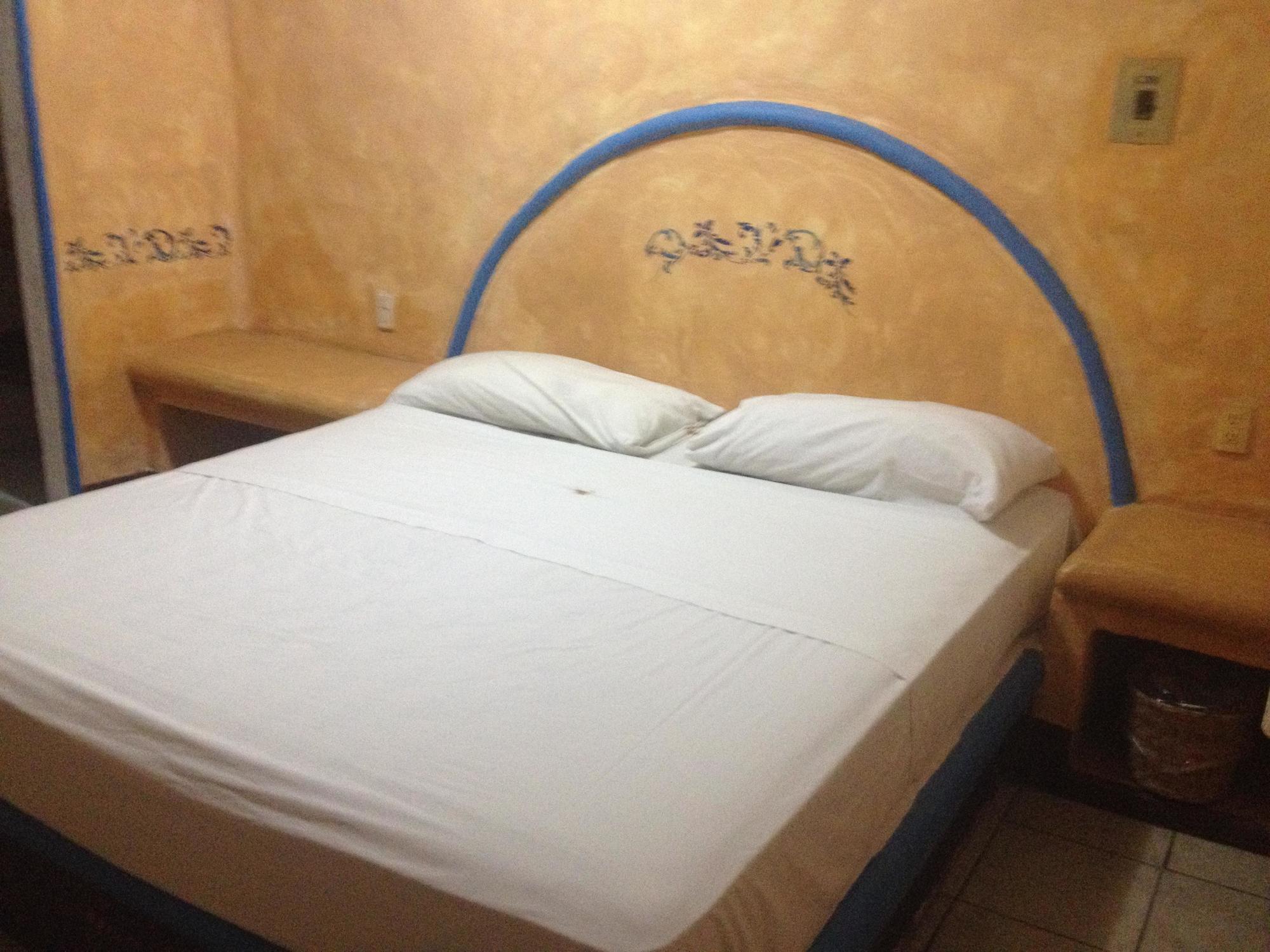 פוארטו אסקונדידו Hotel Casa Vieja מראה חיצוני תמונה